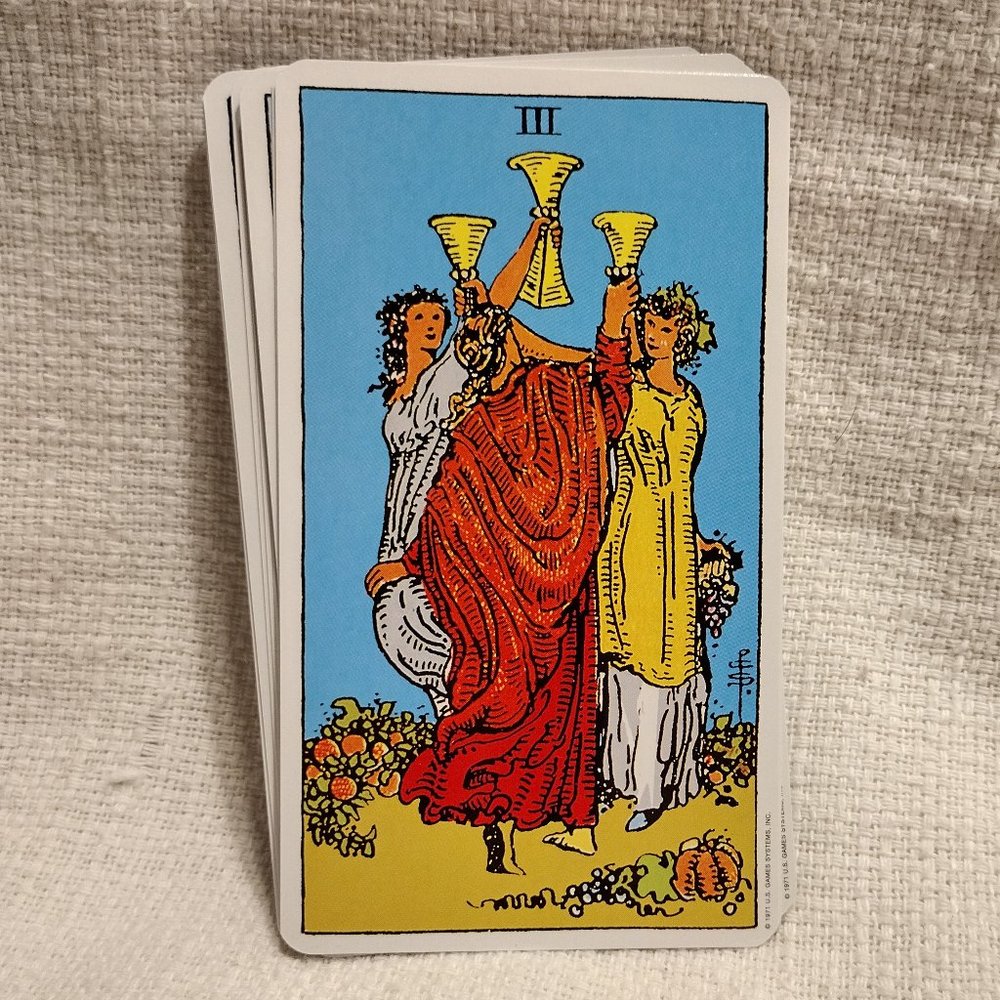 The Rider Tarot Deck - Picture 12 of 13